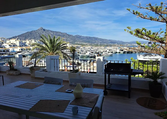 Private Suites In Huge Penthouse 1St Line Puerto Banus, Incredible Views, Jacuzzis