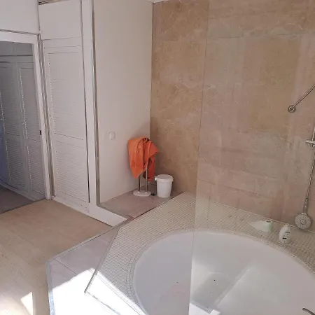 Private Suites In Huge Penthouse 1St Line Puerto Banus, Incredible Views, Jacuzzis Marbella Exterior foto