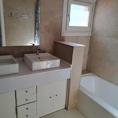 Private Suites In Huge Penthouse 1St Line Puerto Banus, Incredible Views, Jacuzzis Marbella Exterior foto
